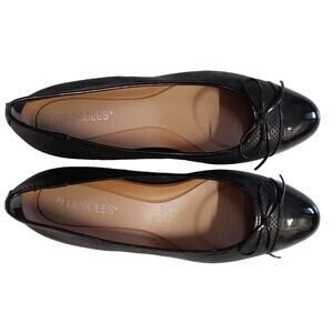 Aerosoles Women's Outrun Black Low Heel Flats Size 9.5